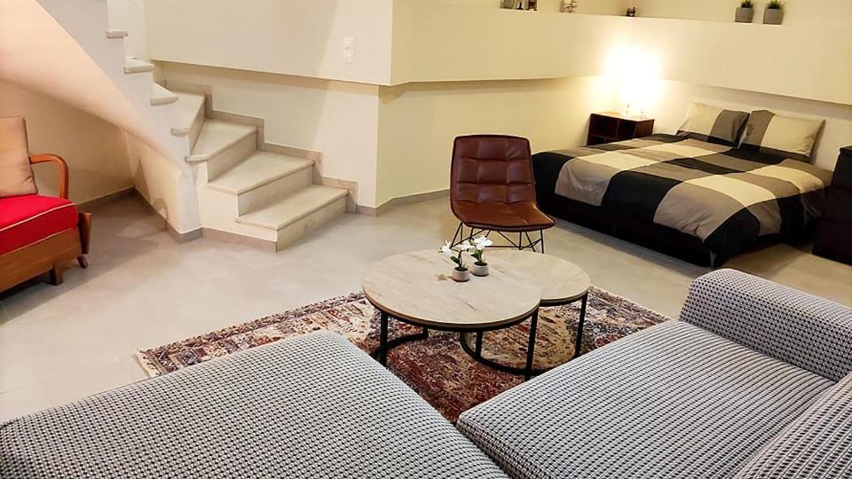 Homel Oasis Central Maisonette 3Bd Garden Patio Калампака Екстериор снимка