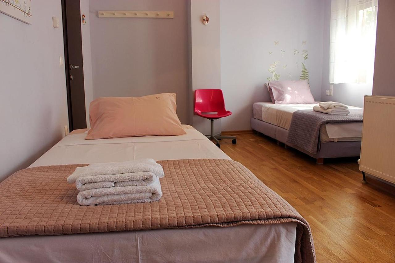 Homel Oasis Central Maisonette 3Bd Garden Patio Калампака Екстериор снимка