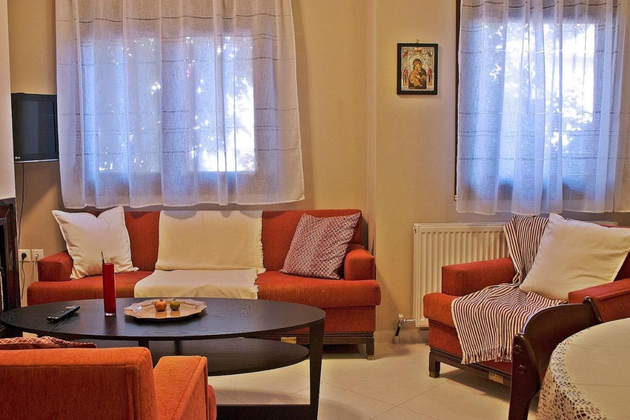 Homel Oasis Central Maisonette 3Bd Garden Patio Калампака Екстериор снимка