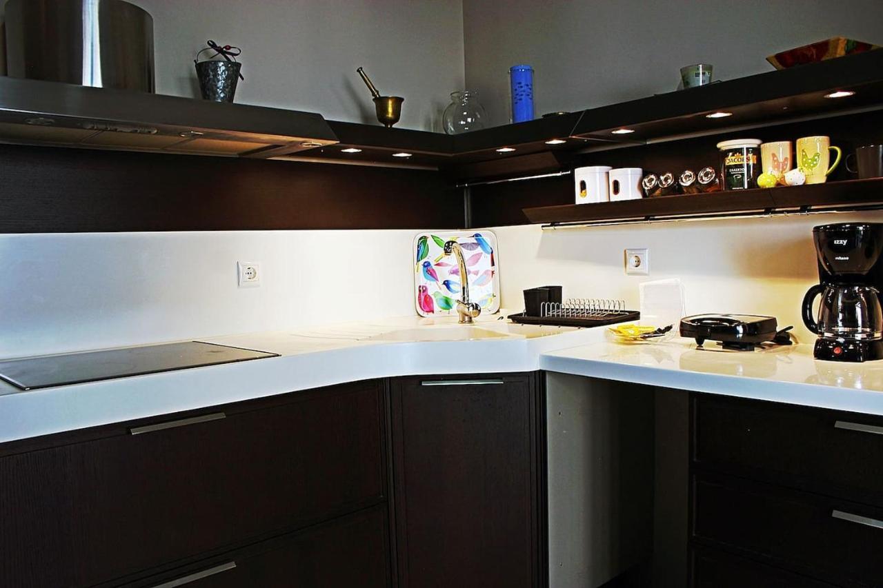 Homel Oasis Central Maisonette 3Bd Garden Patio Калампака Екстериор снимка