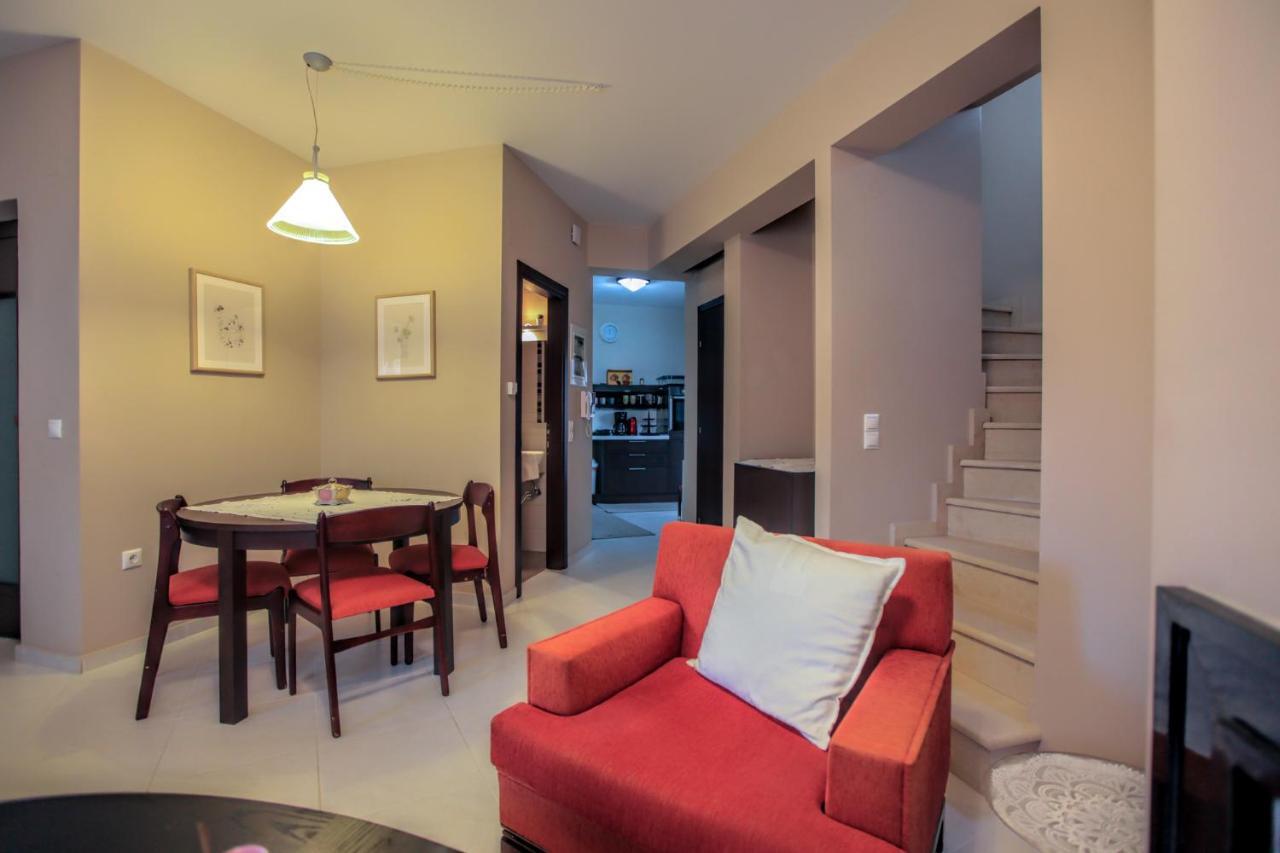 Homel Oasis Central Maisonette 3Bd Garden Patio Калампака Екстериор снимка