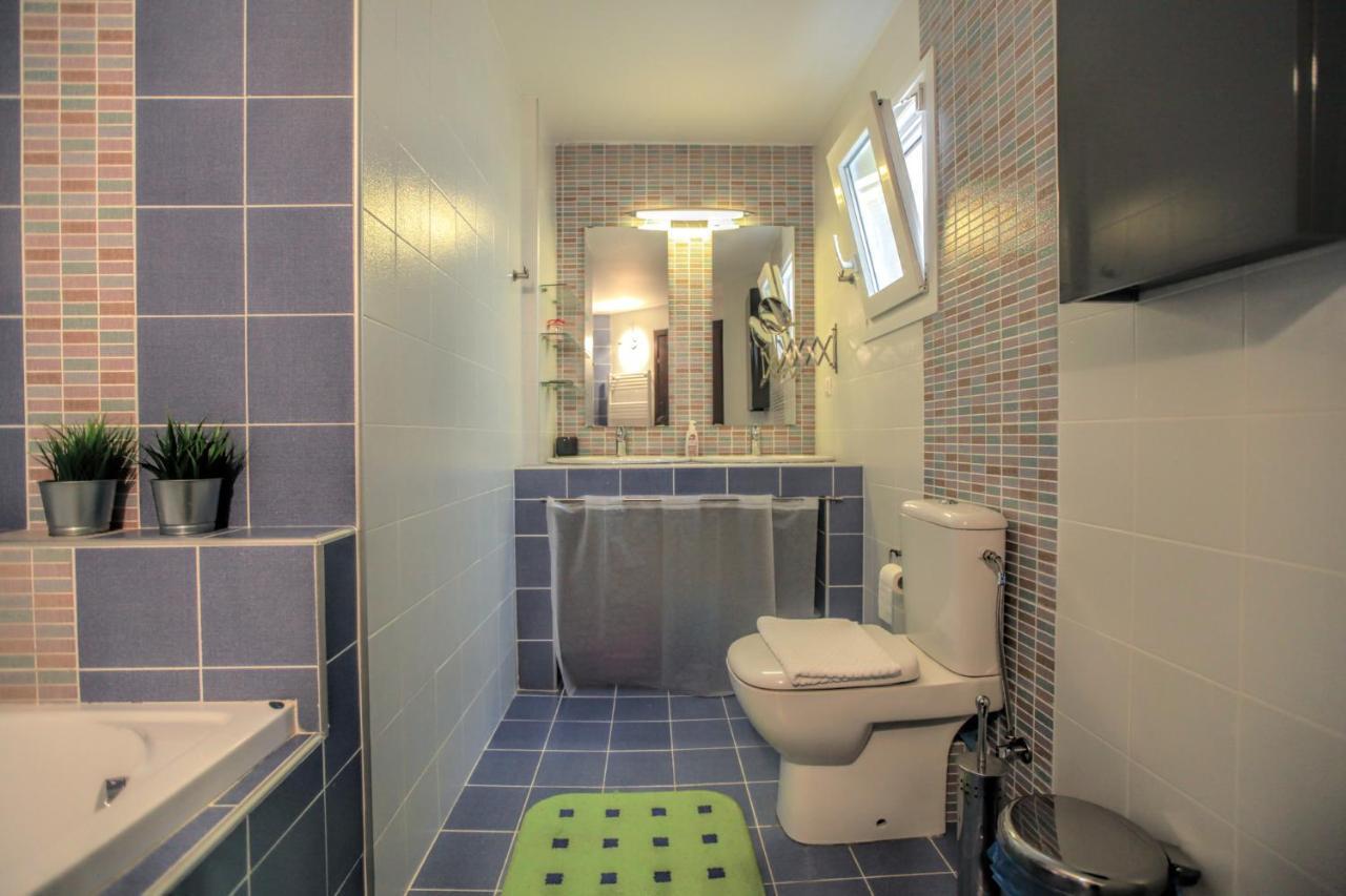 Homel Oasis Central Maisonette 3Bd Garden Patio Калампака Екстериор снимка