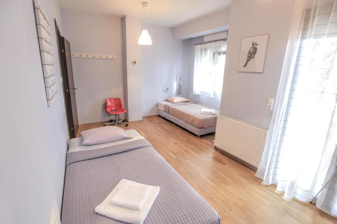 Homel Oasis Central Maisonette 3Bd Garden Patio Калампака Екстериор снимка